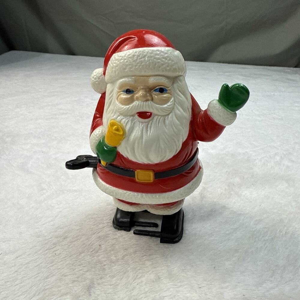 Vtg WIND UP SANTA CLAUS HARD PLASTIC TOY HONG KONG Fun World Retro Kitschy